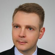 Mgr Maciej Żychliński